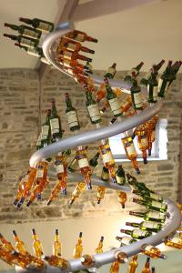 Now this is Whisky in your DNA, fantastic Artwork