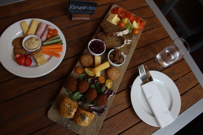 platter of fresh food cutlery