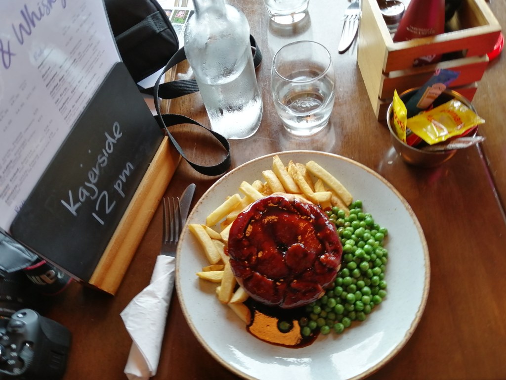 Venison Pie, chips, water, glass, food, jura hotel, jura, scotland